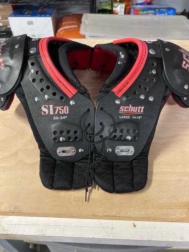 Adult Large Schutt Shoulder Pads