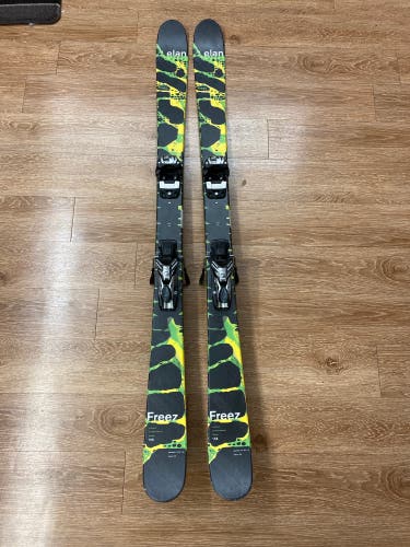 Elan Freez Skis 2015 W/ Marker Bindings