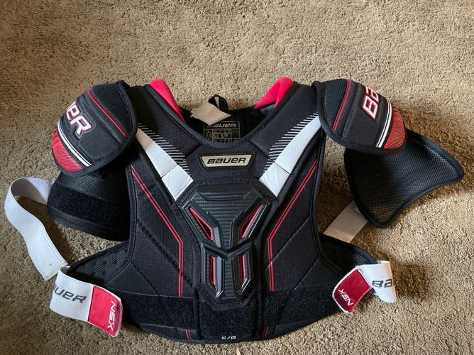 Senior Small Bauer NSX Shoulder Pads