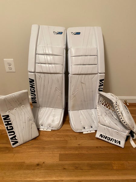 Vaughn Velocity V9 Pro Carbon Goalie Gear Set Leg Pads Glove Blocker