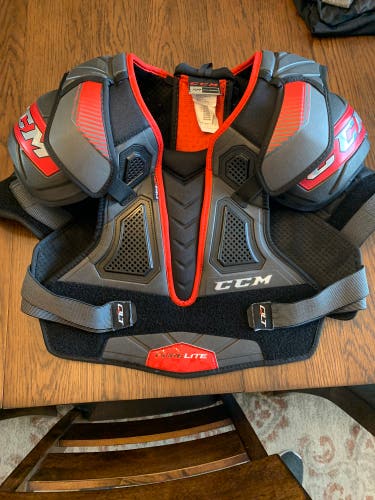 CCM QLT Purelite Senior XL Shoulder Pads