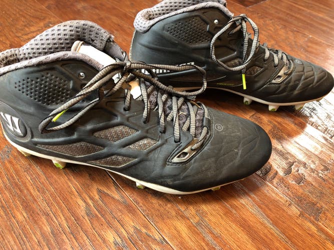 Warrior burn 8.0 lacrosse cleats used size 8.5
