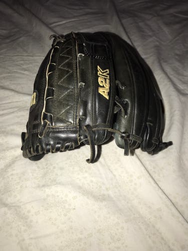 Right Hand Throw 12" A2K Baseball Glove