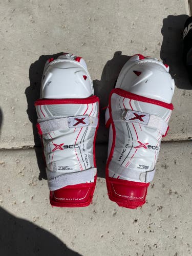 Bauer  Vapor X900 Shin Pads