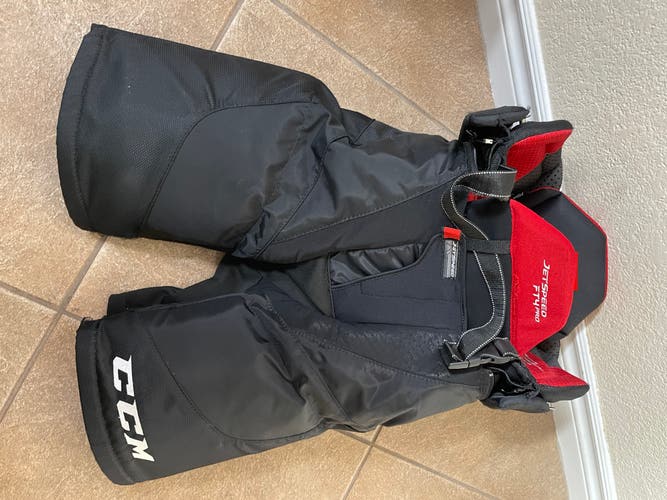 2022 CCM FT4 Pro Senior Small Pants