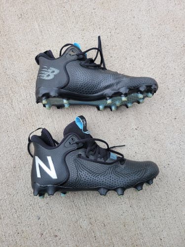 Black Adult Used Men's Size 8.0 (Women's 9.0) Molded Cleats New Balance Cleats