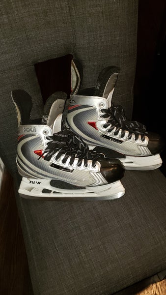 Used Senior Nike Bauer Vapor XXII Hockey Skates Extra Wide Width Size 8