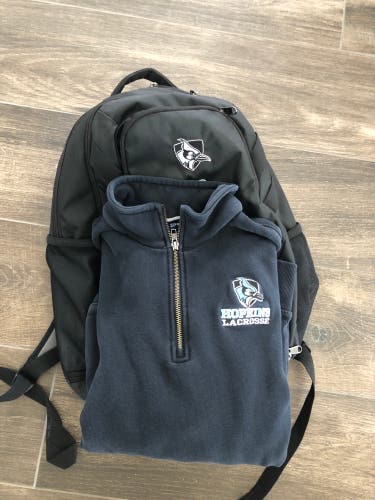 Hopkins sweatshirt & backpack