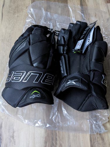 New Bauer Vapor 2X Pro Gloves 14" black
