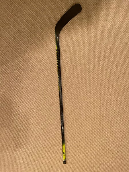 Warrior Alpha DX RH 85 Flex Grip (Tyler Toffoli Pro Stock)