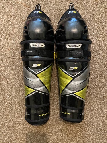 Senior Bauer Supreme 3S Shin Guard 16in