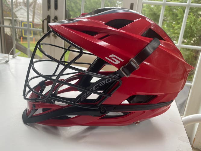 Player's Cascade S Helmet