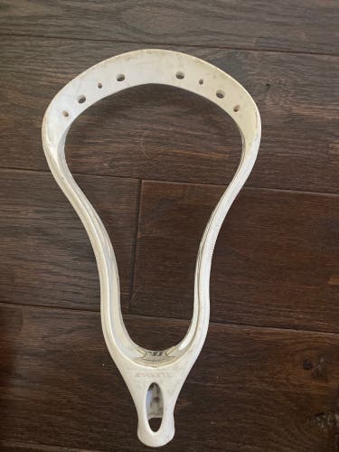 warrior evolyte lacrosse head.