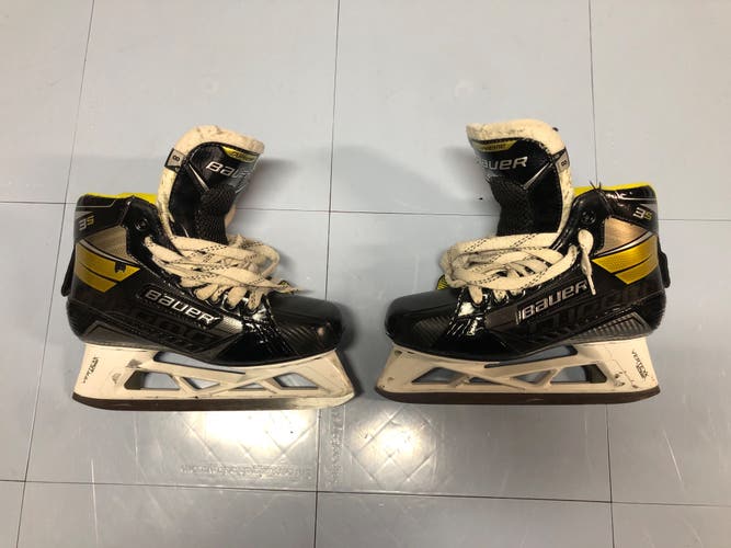 Used Bauer Regular Width  Size 8 Supreme 3s Hockey Goalie Skates