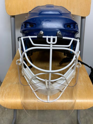 Hockey goalie helmet and cage