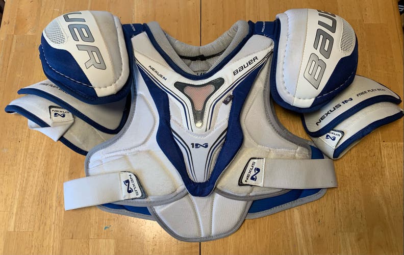 Bauer Nexus 1N Shoulder Pads