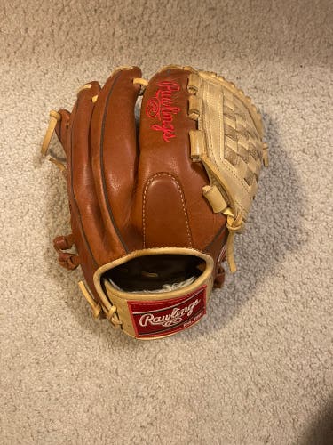 Used Right Hand Throw 12" Gold Glove Elite Baseball Glove
