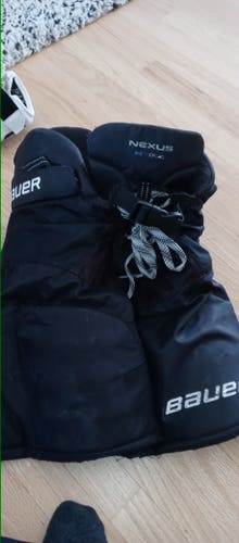 Junior Used Small Bauer Nexus N7000 Hockey Pants