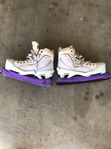 Used Bauer Regular Width  Size 10 Supreme One60 Hockey Goalie Skates