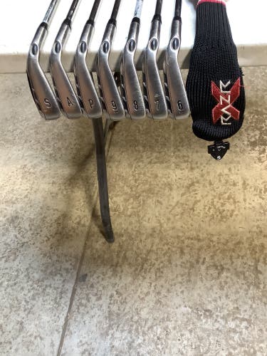 Left Hand Callaway Razor-X iron/hybrid set