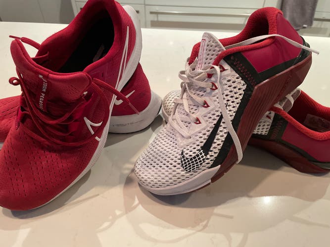 Used Size 10 (Women's 11) Nike Shoes