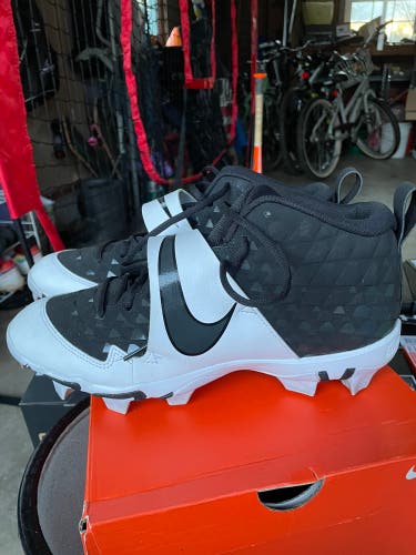 Nike Molded Cleats