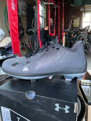 Black Men's Metal Low Cut Bryce harper