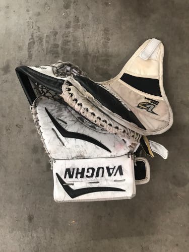 Used Regular Vaughn Velocity V7 Glove