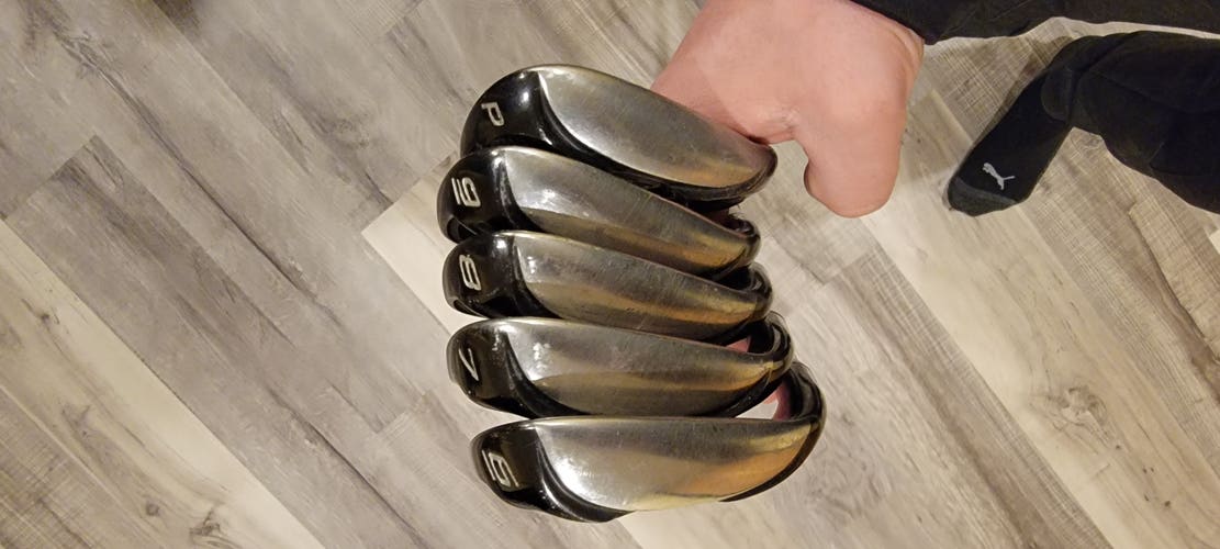 Used Men's Cobra Right Handed S3 Iron Set Regular Flex 5 Pieces Graphite Shaft