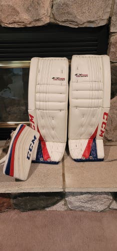 Used 34" CCM Extreme Flex 500 Goalie Leg Pads Carey Price colorway