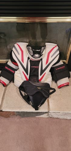 Used Large Vaughn Vision 9400 Goalie Chest Protector