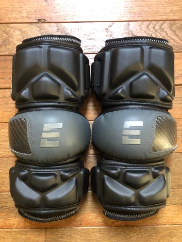 Medium Epoch Integra Arm Pads
