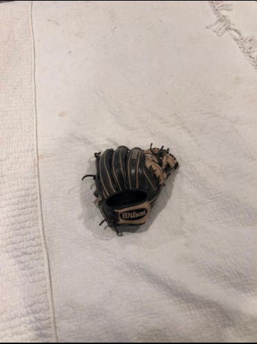 Infield 11.5" A2000 Baseball Glove