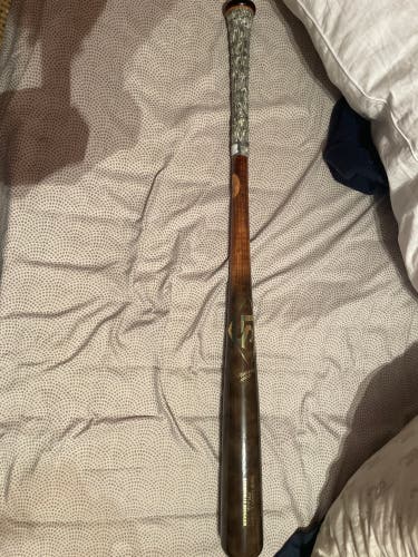 Louisville Slugger C271 Maple 33” -3