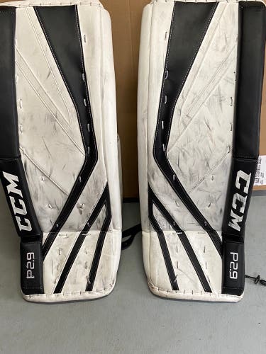 30" CCM P2.9 Goalie Leg Pads