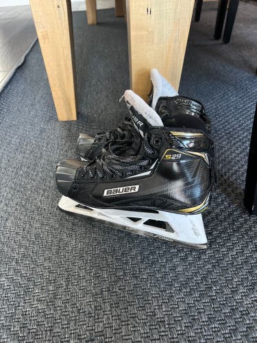 Bauer Regular Width Size 8.5 Supreme S29 Hockey Goalie Skates
