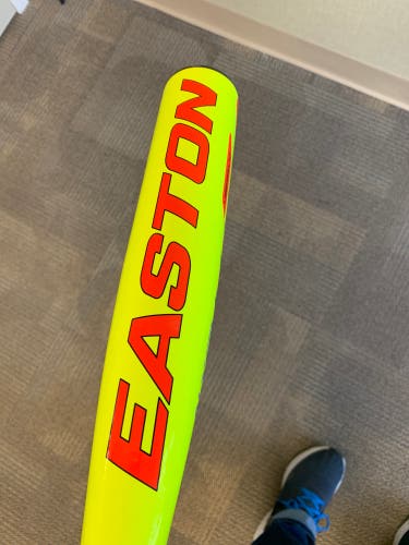Easton (-10) 19 oz 29" Rival Bat
