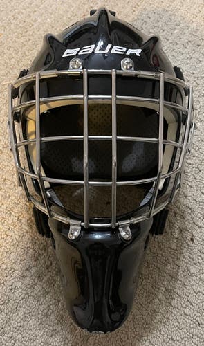 Senior Used Bauer 950X Goalie Mask Size S/M