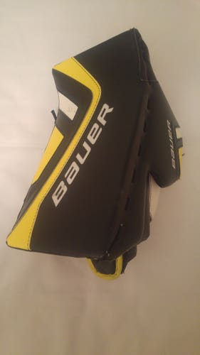 Black Senior Bauer Regular Supreme Total One NXG