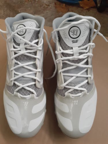 Men's Adult Used Size 12 (Women's 13) Warrior High Top Burn 7.0