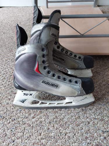 Senior Used Bauer Vapor X:50 Hockey Skates Regular Width Size 10.5