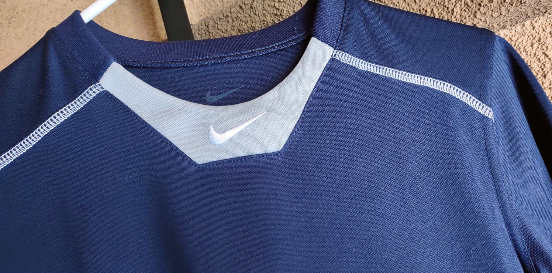 Blue Adult Unisex New Large Nike Shirt