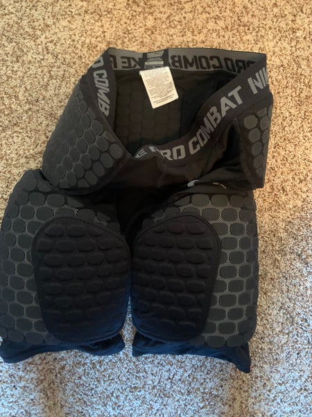 Adult Large Nike nike pro combat