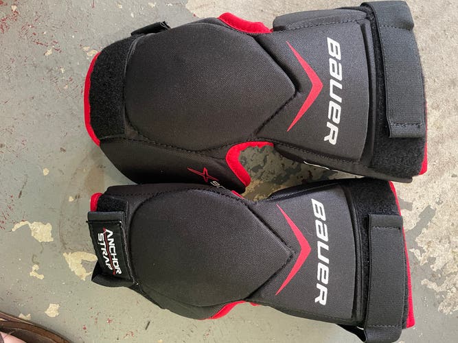 Bauer Vapor Knee Pads