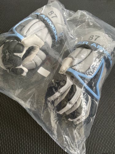 2020 New Johns Hopkins Under Armour Lacrosse Gloves 13"