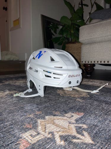 Used Medium Bauer  Re-Akt 150 Helmet
