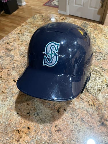 Used 7 1/4 Rawlings S100 Batting Helmet