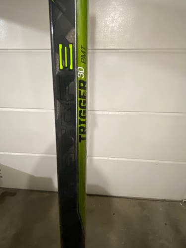 REFURB/ USED Senior Used Right Handed CCM RibCor Trigger 3D PMT Hockey Stick Mid Pattern Pro Stock