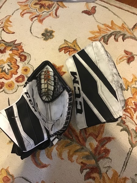 Used CCM Regular Extreme Flex III Pro Glove and Blocker