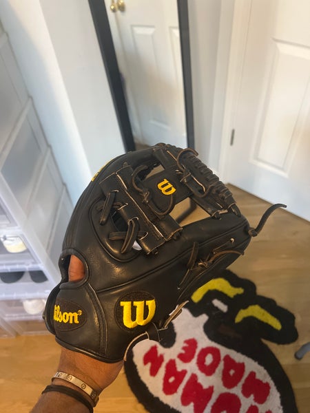 Infield 11.5" DP15 A2000 Baseball Glove